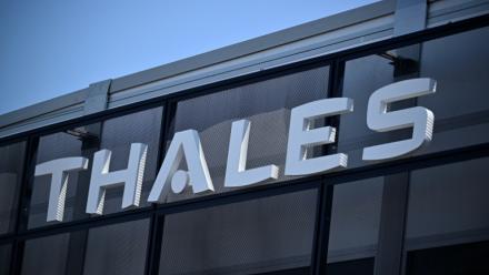 Logo de Thales au salon du Bourget, près de Paris, le 18 juin 2025 