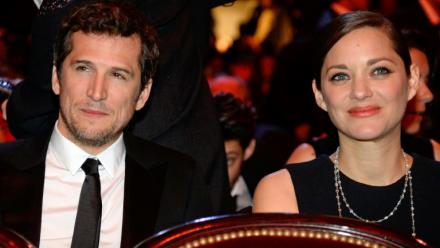 Marion Cotillard et Guillaume Canet à l'occasion de la 40e cérémonie des César, le 20 février 2015 à Paris.