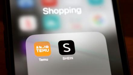 Le gouvernement français dévoile mardi 29 avril des "mesures concrètes" pour répondre aux flux de colis en provenance de Chine, notamment des plateformes Shein ou Temu