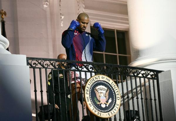 Le combattant français de MMA Ciryl Gane avant son combat contre le Brésilien Alex Pereira lors de l'"UFC Freedom 250", à la Maison Blanche, le 14 juin 2026