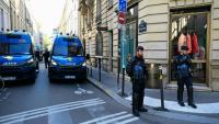 Les gendarmes bloquent une rue devant l'entrée de l'Institut d'études politiques, à Paris le 3 mai 2024
