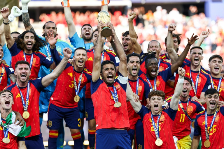 L'Espagne sacrée championne du monde après sa victoire en finale contre l'Argentine, le 19 juillet 2026 à East Rutherford