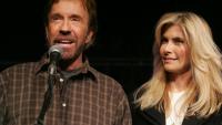 Chuck Norris et son épouse Gena O'Kelley à Des Moines, aux Etats-Unis, le 1er janvier 2008.
