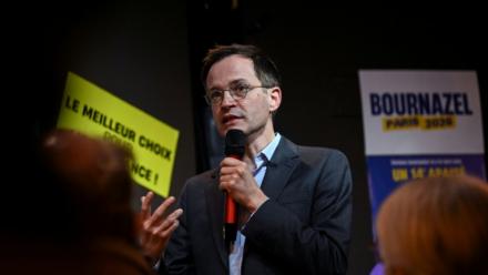Pierre-Yves Bournazel (Horizons), en réunion de campagne à Paris, le 10 mars 2026