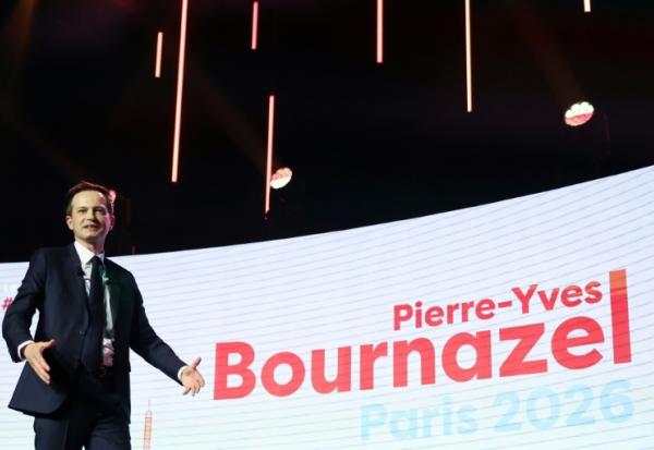 Pierre-Yves Bournazel (Horizons) lance sa campagne pour les élections municipales à Paris, le 3 juin 2025