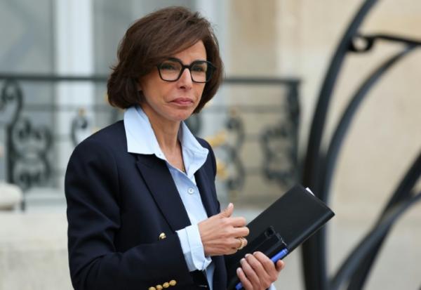 La ministre de la Culture Rachida Dati à la sortie du Conseil des ministres à l'Elysée, le 29 octobre 2025 à Paris