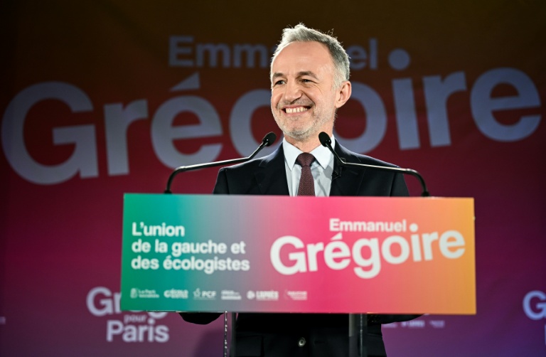 Le candidat socialiste à la mairie de Paris, Emmanuel Grégoire, après les résultats du 1er tour des municipales, le 15 mars 2026 à Paris