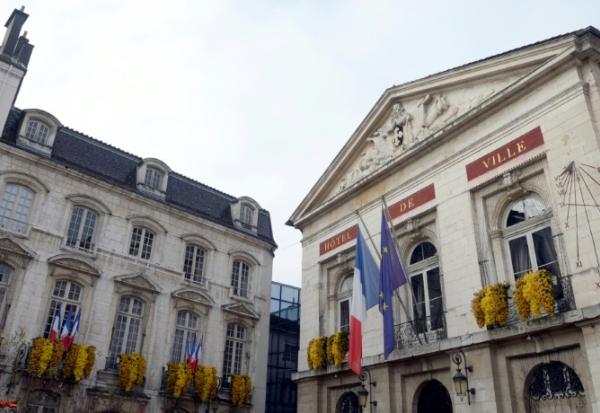 La mairie de Bourg-en-Bresse le 16 décembre 2013