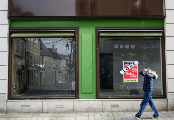 Une boutique fermée à Bourges, le 9 janvier 2026 dans le Cher