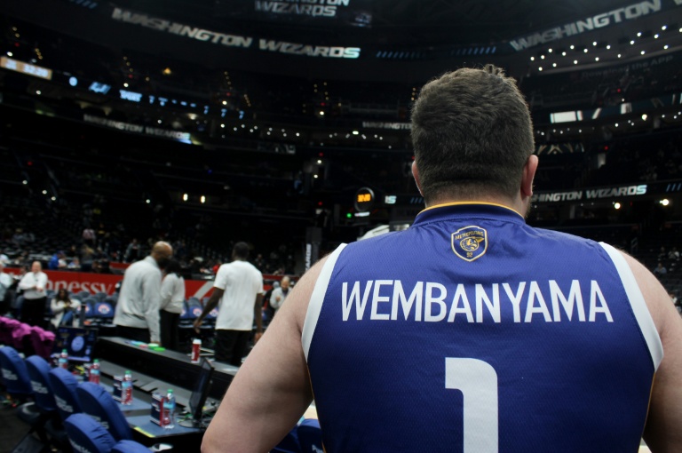 Jacob Ottinger, 27 ans, fan des Spurs, à Washington pour voir Victor Wembanyama le 21 décembre 2025