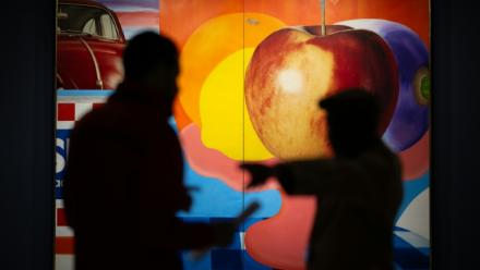 "Nature morte n°29" du peintre américain Tom Wesselmann, à l'exposition "Cézanne et nous", avant son inauguration au Grand Palais à Paris, le 21 septembre 2026