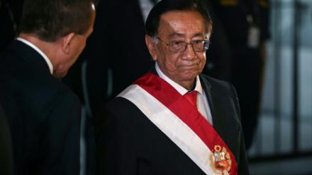 Le nouveau président par intérim du Pérou, José Maria Balcazar, après son élection au Congrès national à Lima, le 18 février 2026