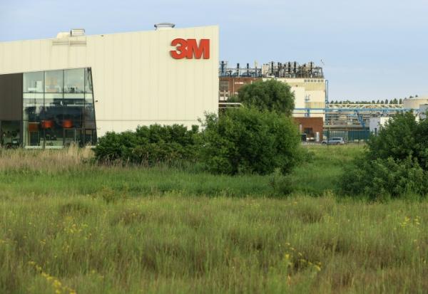 L'usine 3M à Zwijndrecht, près du port d'Anvers, le 15 juin 2021 en Belgique