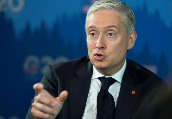 Le ministre canadien des Finances, François-Philippe Champagne, lors d'une entrevue en marge de la réunion des ministres des Finances et des gouverneurs de banques centrales du G20 à Asheville, en Caroline du Nord, le 1er septembre 2026