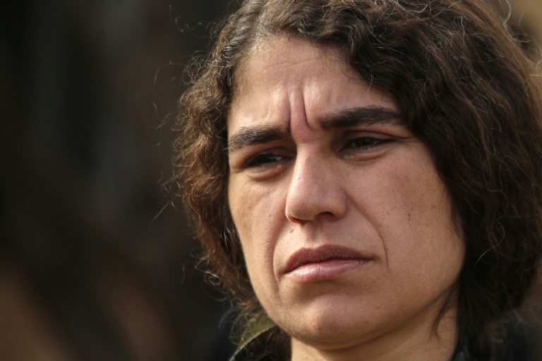 Roksan Mohammad, porte-parole des Unités de protection de la femme, affiliées aux Forces démocratiques syriennes (FDS), à Qamichli, dans le nord-est de la Syrie, le 8 février 2026