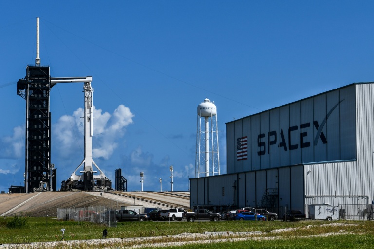 Le groupe aérospatial SpaceX a dégagé, pour la première fois, des bénéfices, au troisième trimestre, en grande partie grâce à sa diversification dans les centres de données (