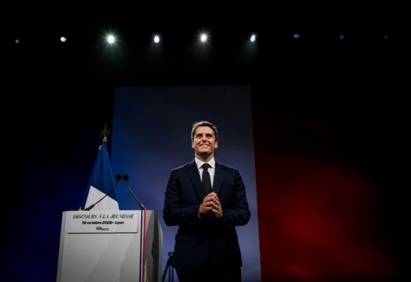 Gabriel Attal, candidat du parti de centre droit Renaissance à l'élection présidentielle française de 2027, lors d'un meeting de campagne à Lyon, le 10 octobre 2026