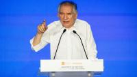 L'ancien Premier ministre François Bayrou s'exprime en clôture de l'Université de  rentrée du MoDem à L'Isle-sur-la-Sorgue, dans le Vaucluse, le 20 septembre 2026