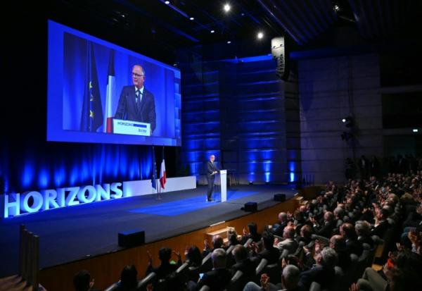 Edouard Philippe en meeting à Reims le 10 mai 2026
