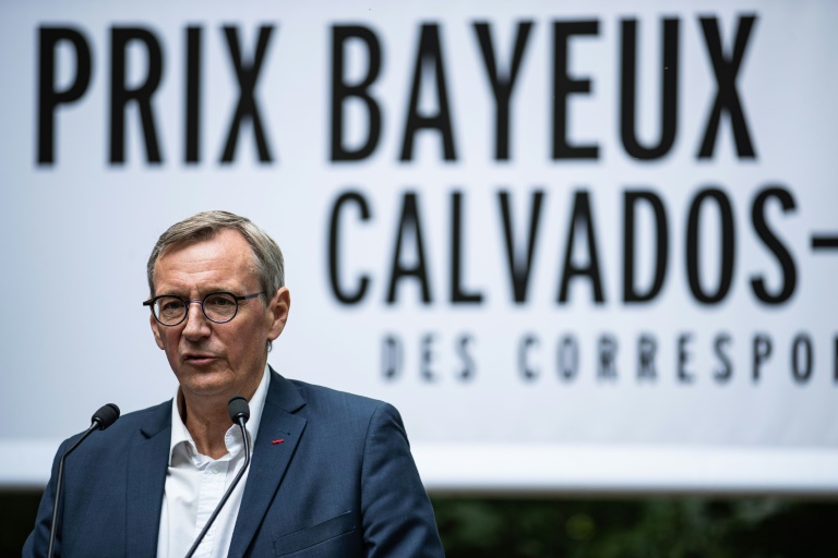 Patrick Gomont, maire de Bayeux, lors du Prix Bayeux des correspondants de guerre, le 7 octobre 2021 dans le Calvados