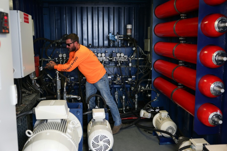 Ian Crichton, de C&S Welding, au port de Los Angeles à San Pedro, Californie le 26 août 2026