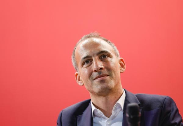 L'eurodéputé et leader de Place publique Raphaël Glucksmann, à Pontoise (Val-d'Oise), le 16 novembre 2025