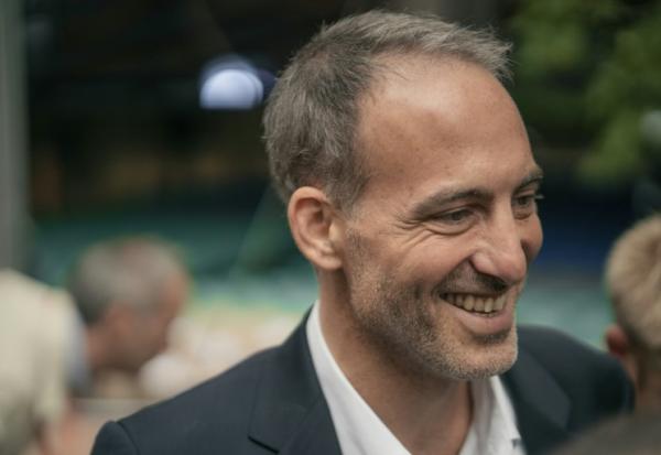 Le leader de Place publique Raphaël Glucksmann, le 27 septembre 2025, à Bram dans l'Aude