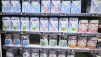 Des boîtes de lait infantile dans un supermarché près de Marseille, le 3 novembre 2022
