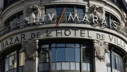 Façade du magasin parisien BHV, le 5 octobre 2025