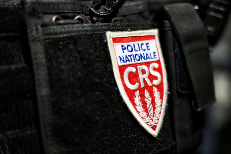 Une soixantaine de CRS ont été appelés en renfort à Nice au lendemain d'une fusillade dans le quartier prioritaire des Moulins qui a fait deux morts et cinq blessés