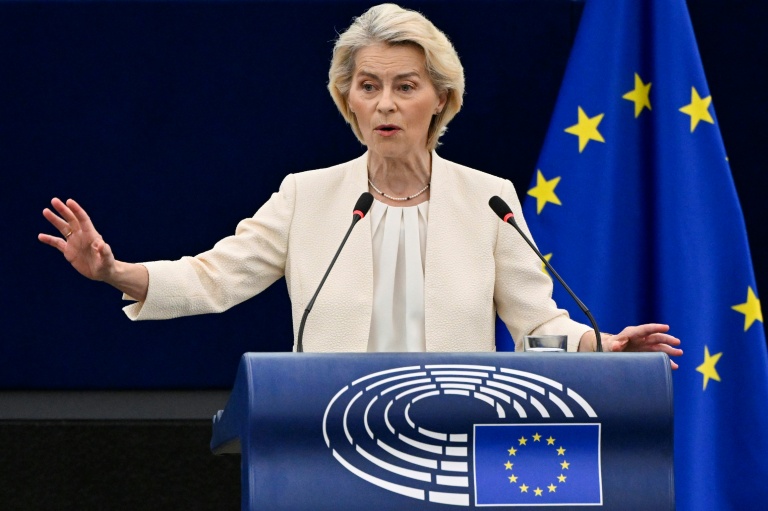 La présidente de la Commission européenne Ursula von der Leyen s'exprime devant le Parlement européen à Strasbourg le 16 septembre 2026 