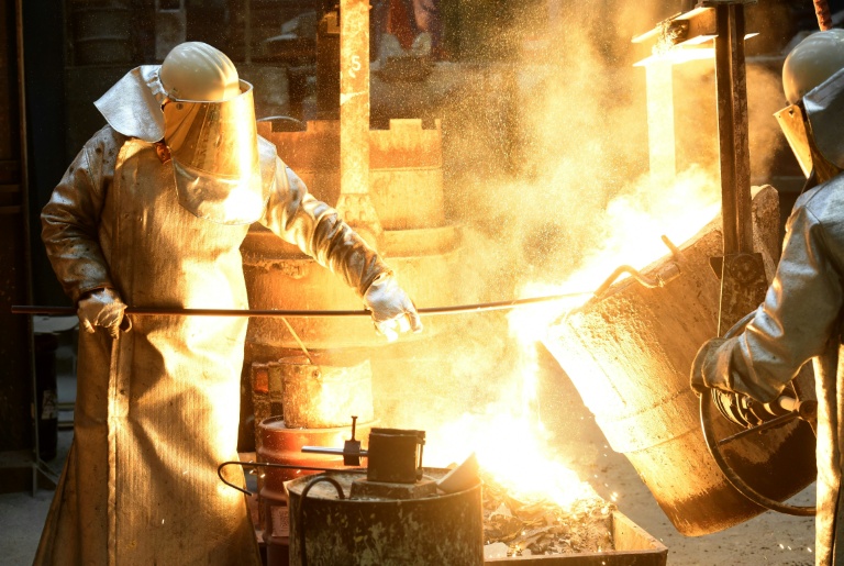 Des travailleurs dans la fonderie Marly près de Valenciennes, dans le Nord, le 23 janvier 2020