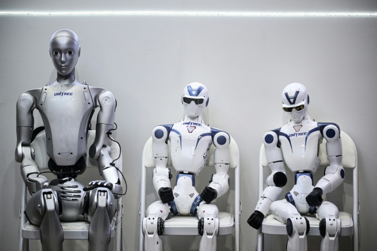 Des robots de la société Unitree Robotics exposés au salon VivaTech, le 17 juin 2026 à Paris