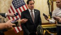 Le secrétaire d’État américain Marco Rubio à l'aéroport international du Koweït, le 24 juin 2026