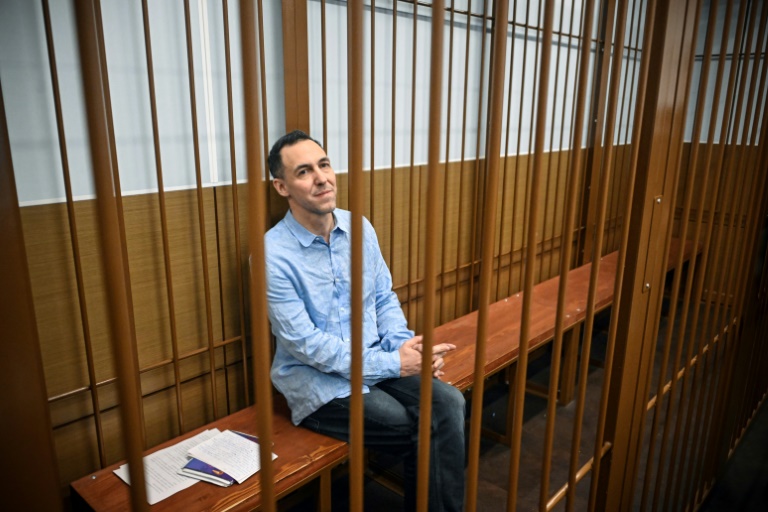 Le chercheur français Laurent Vinatier, accusé d'avoir recueilli des informations militaires russes sans s'enregistrer comme 