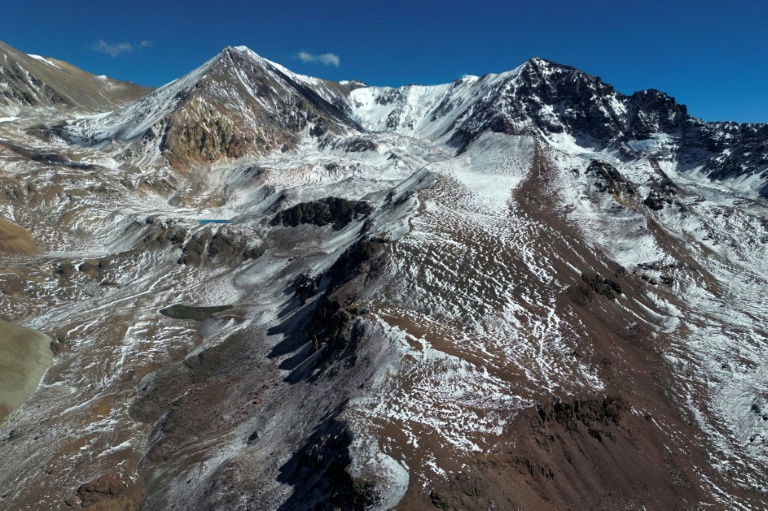 Des sommets enneigés des Andes à Calingasta, dans la province de San Juan, en Argentine, le 21 avril 2026