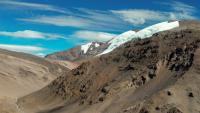 Vue aérienne de glaciers dans les Andes, près d'Iglesia, dans la province de San Juan en Argentine, le 23 avril 2026