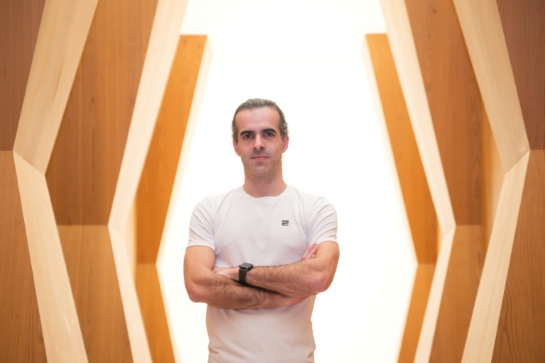 Ismaël Emelien, ancien conseiller du président Emmanuel Macron, PDG et cofondateur de Zoi, une start-up proposant des bilans de santé personnalisés, au centre médical de Zoi à Paris, le 24 février 2026