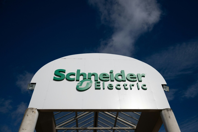 Le géant français Schneider Electric va racheter l'américain PTC, concepteur de logiciels basé à Boston