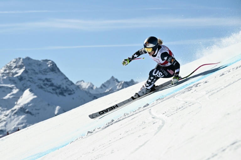 La skieuse américaine Lindsey Vonn lors de la descente de Saint-Moritz (Suisse), le vendredi 12 décembre 2025