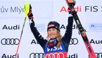 L'Américaine Mikaela Shiffrin après sa victoire au slalol de Spindleruv Mlyn, en République tchèque, le 25 janvier 2026