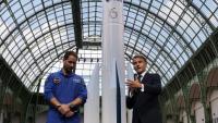 L'astronaute Thomas Pesquet et le président de la République Emmanuel Macron au Sommet international spatial à Paris le 9 septembre 2026