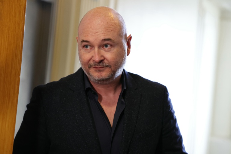 L'animateur radio Sébastien Cauet le 18 mars 2024 à Paris