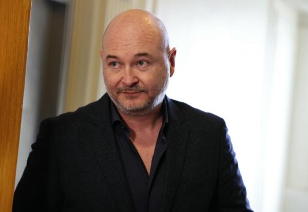 L'animateur radio Sébastien Cauet le 18 mars 2024 à Paris