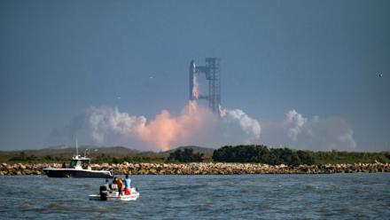 Lancement de Starship depuis la base de Starbase, au Texas, le 27 mai 2025
