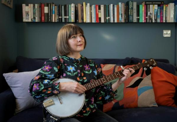 Emily Portman, musicienne folk britannique, à Sheffield (Angleterre), le 21 novembre 2025