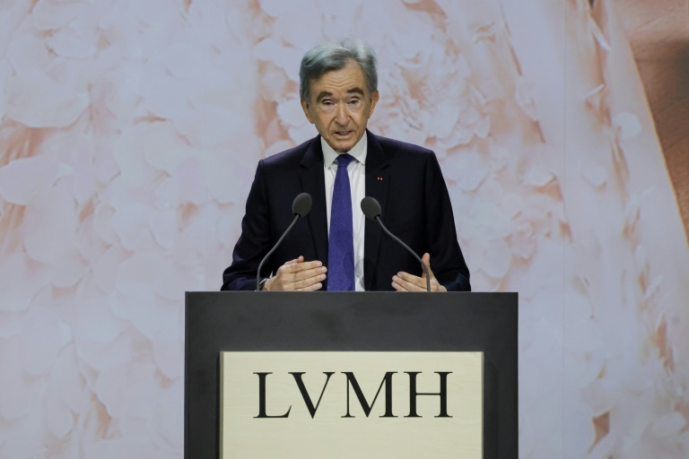 Le PDG du géant mondial du luxe LVMH Bernard Arnault, durant l'assemblée générale des actionnaires du groupe le 23 avril à Paris