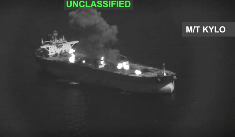 Capture d'écran réalisée le 5 septembre 2026 à partir d'une vidéo diffusée par le Commandement central des États-Unis (Centcom) sur X montrant ce que le Centcom présente comme une frappe des forces armées américaines contre un pétrolier iranien, dans le golfe d'Oman, le 5 septembre 2026