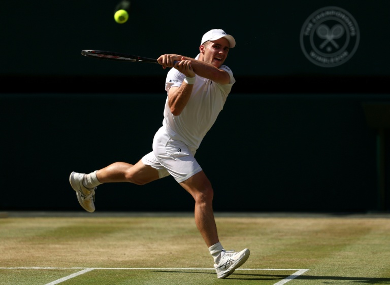 Le Britannique Arthur Féry en quarts de finale de Wimbledon contre l'Italien Flavio Cobolli le 8 juillet 2026 à Londres