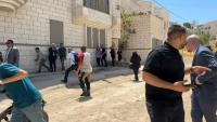 Des diplomates étrangers font l'objet de tirs de sommation de l'armée israélienne lors d'une visite à Jénine, en Cisjordanie occupée, le 21 mai 2025.

